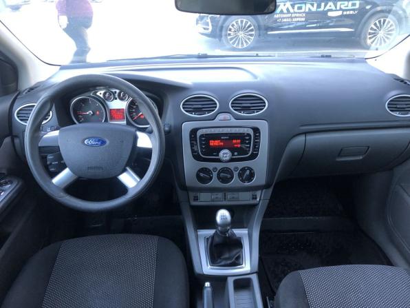 Ford Focus II Рестайлинг с пробегом 2010 года, цена 580 000 рублей, 178758 км, седан, Автокод Объявления