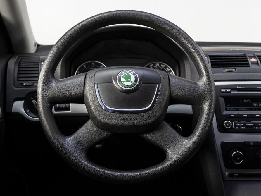 Skoda Octavia II (A5) Рестайлинг Тюмень  - изображение 18