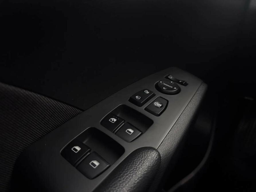 Hyundai Solaris II Рестайлинг Псков  - изображение 16