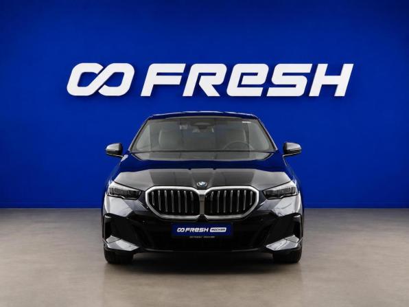 BMW 5 серии VIII (G60/G61/G68) с пробегом 2025 года, цена 9 249 977 рублей, 5096 км, седан, Автокод Объявления