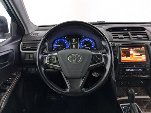 Toyota Camry VII (XV50) Рестайлинг 2 с пробегом 2018 года, цена 2 450 000 рублей, 182730 км, седан, Автокод Объявления