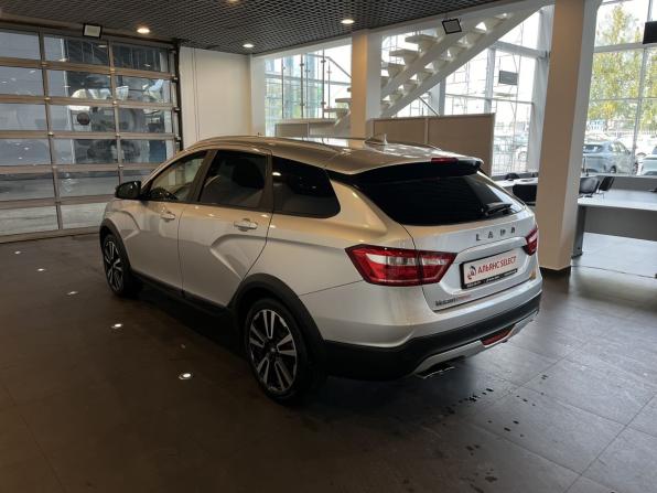 Lada (ВАЗ) Vesta I с пробегом 2021 года, цена 1 500 000 рублей, 50055 км, универсал, Автокод Объявления