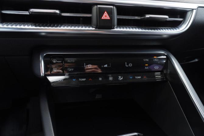 Kia K5 III с пробегом 2021 года, цена 2 540 000 рублей, 98525 км, седан, Автокод Объявления