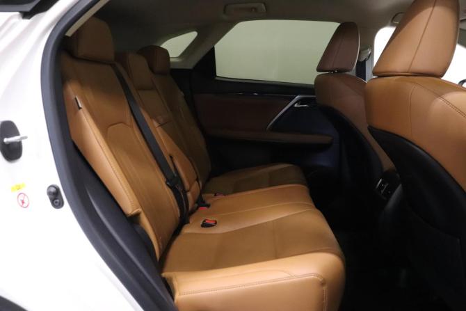 Lexus RX IV Рестайлинг с пробегом 2019 года, цена 5 350 000 рублей, 47039 км, внедорожник, Автокод Объявления