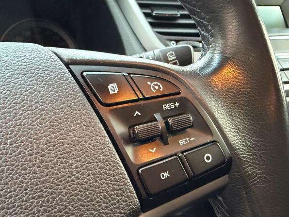 Hyundai Tucson III с пробегом 2017 года, цена 1 949 000 рублей, 111000 км, внедорожник, Автокод Объявления