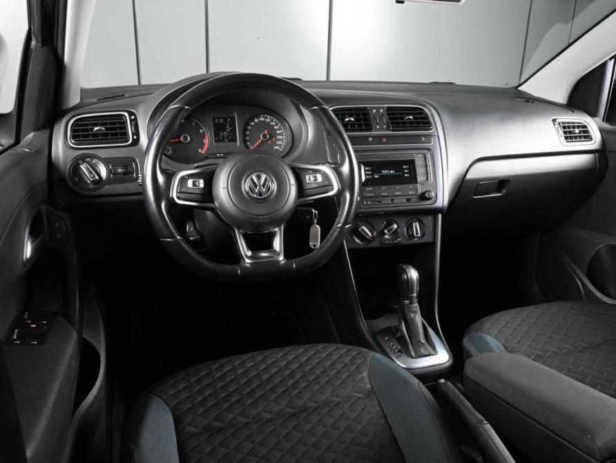 Volkswagen Polo V Рестайлинг Ростов-на-Дону  - изображение 6