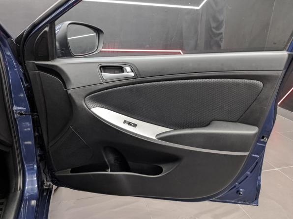 Hyundai Solaris I Рестайлинг с пробегом 2016 года, цена 1 245 000 рублей, 48000 км, хэтчбек, Автокод Объявления