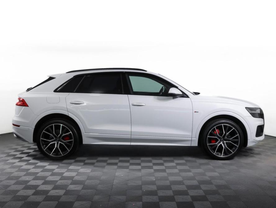 Audi Q8 I (4M) Москва  - изображение 4