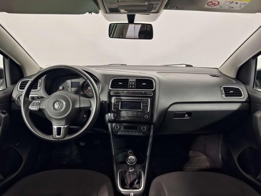 Volkswagen Polo V Санкт-Петербург  - изображение 12