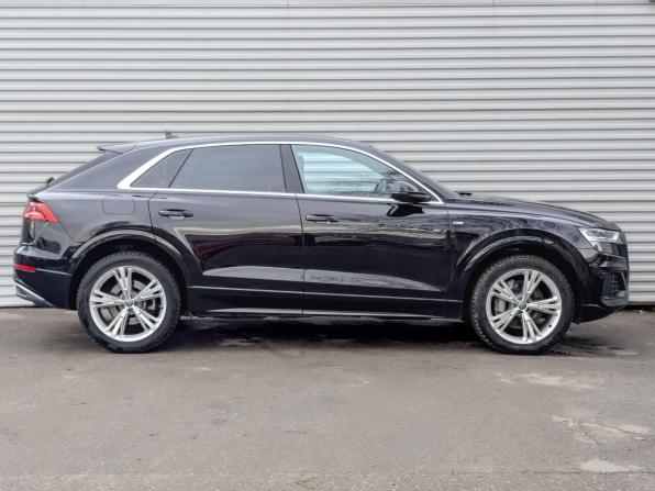Audi Q8 I (4M) с пробегом 2019 года, цена 6 590 000 рублей, 78190 км, внедорожник, Автокод Объявления