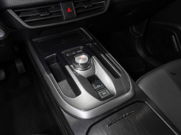 Haval Jolion I Рестайлинг с пробегом 2022 года, цена 1 850 000 рублей, 54181 км, внедорожник, Автокод Объявления