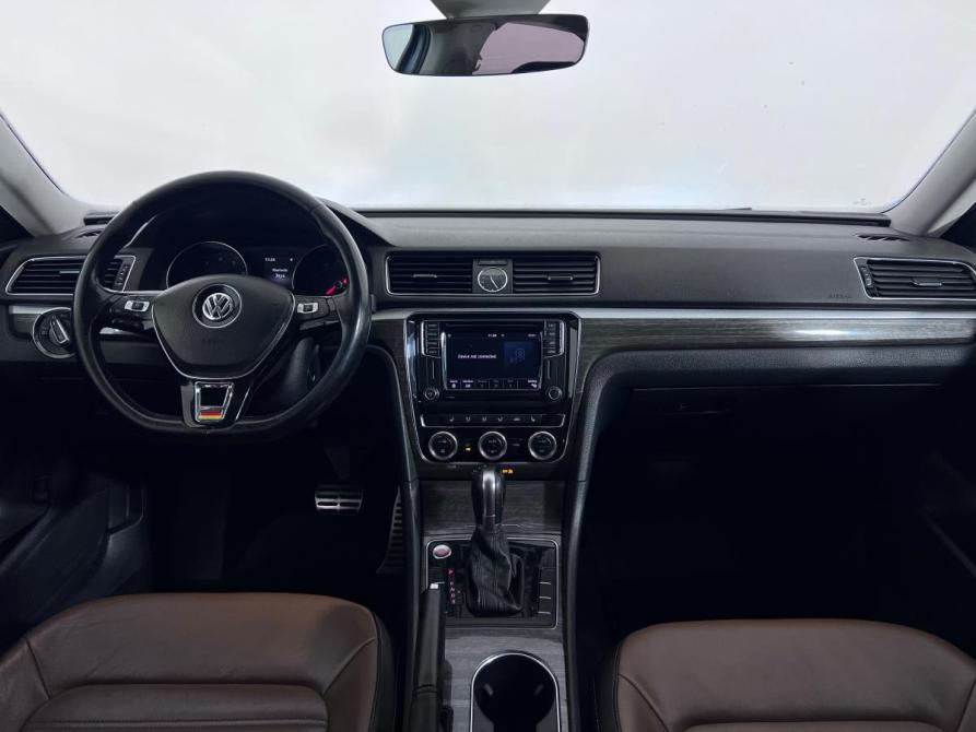 Volkswagen Passat (North America and China) I Рестайлинг Ростов-на-Дону  - изображение 9