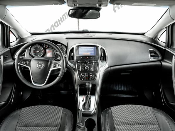Opel Astra J Рестайлинг с пробегом 2012 года, цена 720 000 рублей, 173406 км, хэтчбек, Автокод Объявления