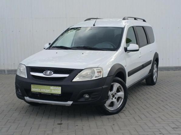 Lada (ВАЗ) Largus I с пробегом 2018 года, цена 949 000 рублей, 174376 км, универсал, Автокод Объявления