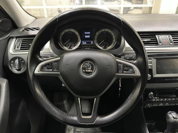 Skoda Rapid I с пробегом 2016 года, цена 1 285 000 рублей, 166000 км, лифтбек, Автокод Объявления