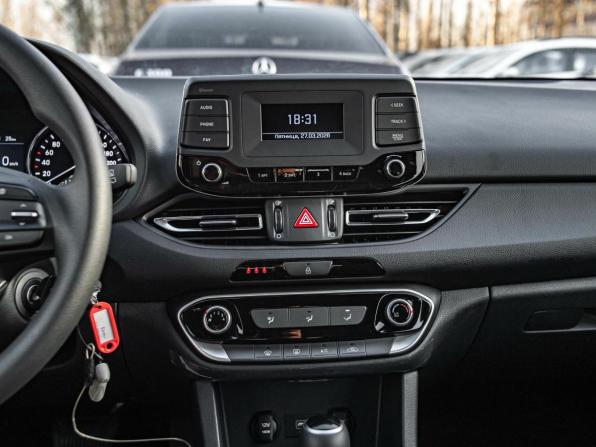 Hyundai i30 III Рестайлинг 2 с пробегом 2023 года, цена 2 200 000 рублей, 130 км, универсал, Автокод Объявления