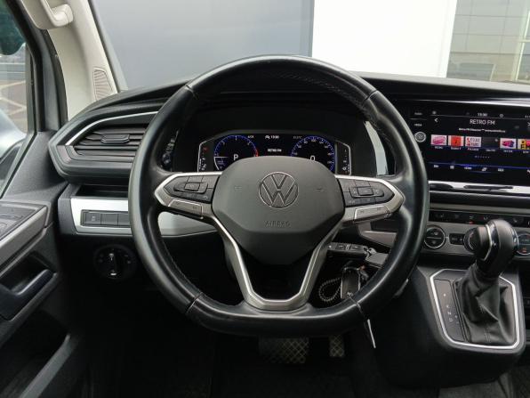 Volkswagen Multivan T6 Рестайлинг с пробегом 2020 года, цена 5 999 000 рублей, 144123 км, минивэн, Автокод Объявления