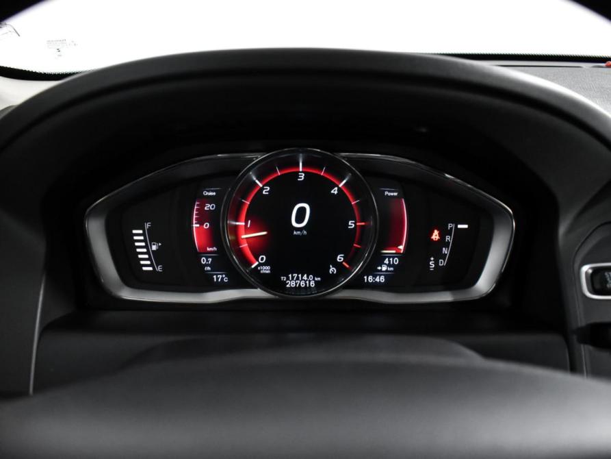 Volvo XC60 I Рестайлинг Санкт-Петербург  - изображение 18