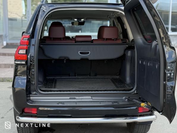 Toyota Land Cruiser Prado 150 Series Рестайлинг 2 с пробегом 2018 года, цена 5 290 000 рублей, 152000 км, внедорожник, Автокод Объявления