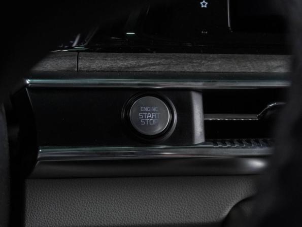 Kia K5 III с пробегом 2021 года, цена 2 545 000 рублей, 137895 км, седан, Автокод Объявления