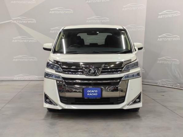 Toyota Vellfire II Рестайлинг с пробегом 2018 года, цена 4 300 000 рублей, 130900 км, минивэн, Автокод Объявления