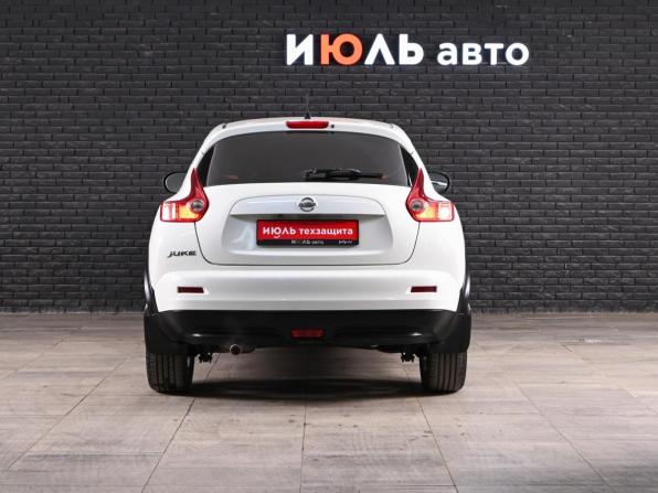 Nissan Juke I с пробегом 2013 года, цена 900 000 рублей, 249156 км, внедорожник, Автокод Объявления