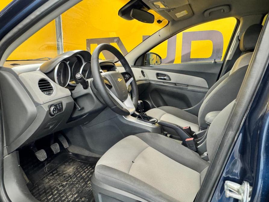 Chevrolet Cruze I Ижевск  - изображение 8