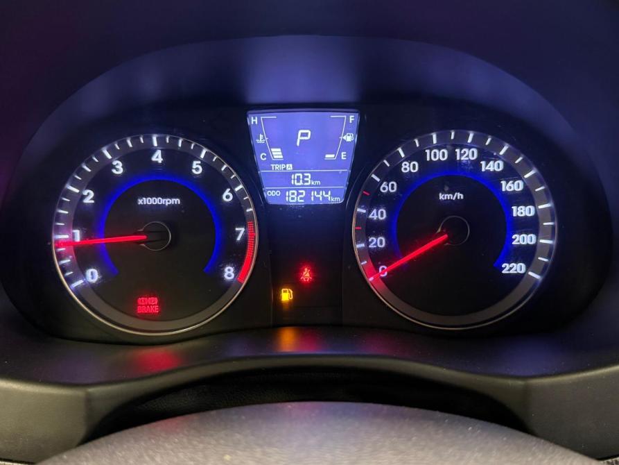 Hyundai Solaris I Волгоград  - изображение 11
