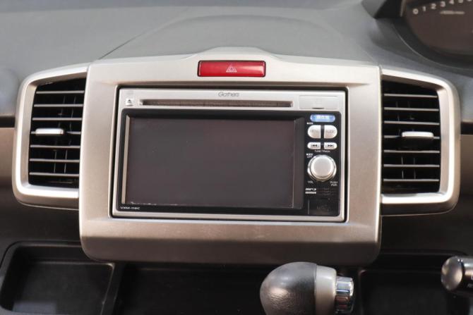 Honda Freed I с пробегом 2011 года, цена 1 049 000 рублей, 170067 км, компактвэн, Автокод Объявления