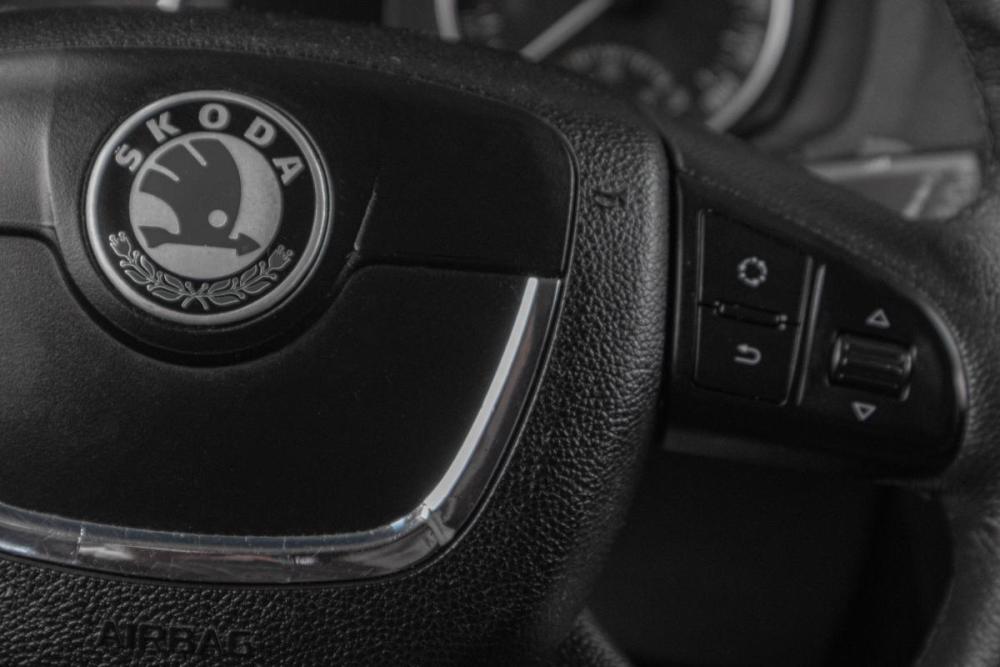 Skoda Octavia II (A5) Рестайлинг Тюмень  - изображение 13