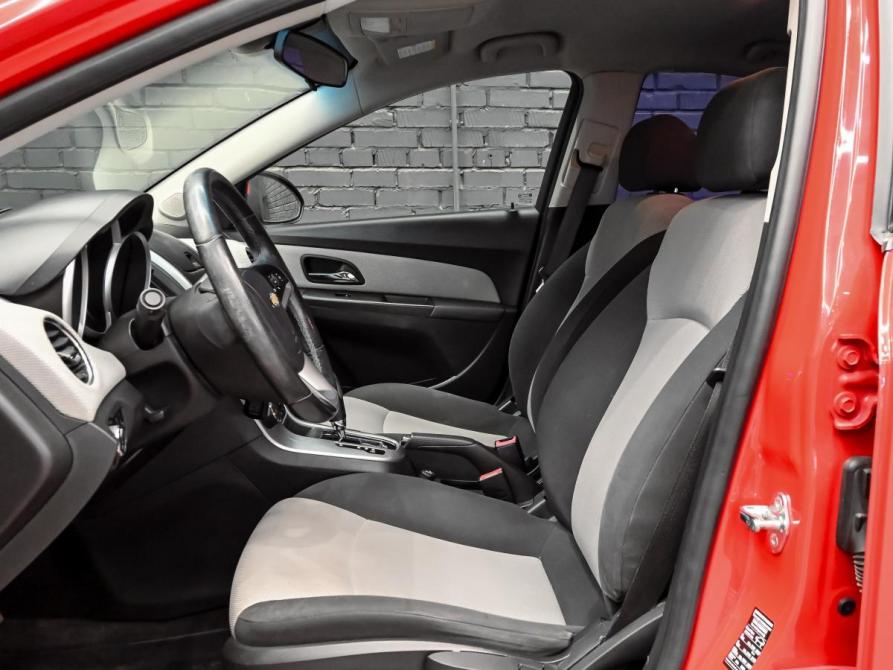Chevrolet Cruze I Рестайлинг Екатеринбург  - изображение 9