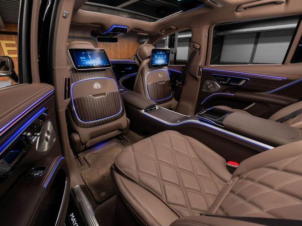 Mercedes-Benz Maybach EQS SUV с пробегом 2024 года, цена 21 500 000 рублей, 4201 км, внедорожник, Автокод Объявления