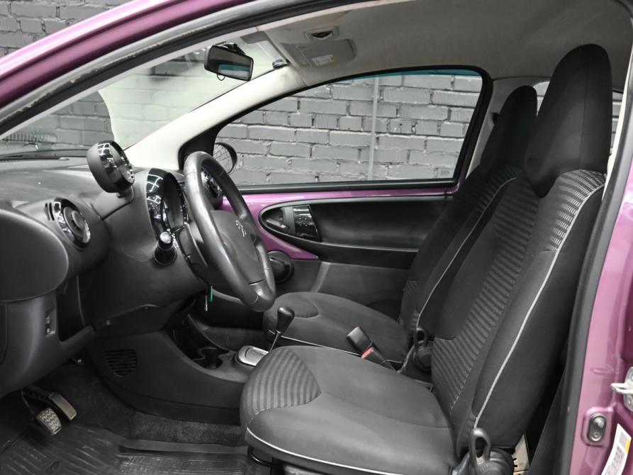 Peugeot 107 I Рестайлинг 2 Екатеринбург  - изображение 9