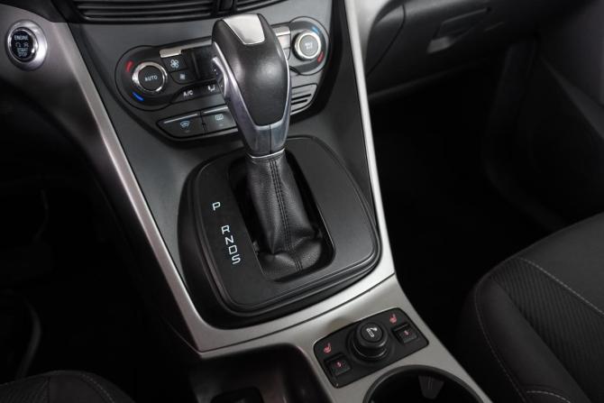 Ford Kuga II с пробегом 2014 года, цена 1 310 000 рублей, 132069 км, внедорожник, Автокод Объявления