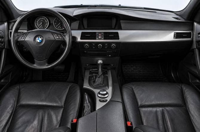 BMW 5 серии V (E60/E61) с пробегом 2004 года, цена 1 129 000 рублей, 347300 км, универсал, Автокод Объявления
