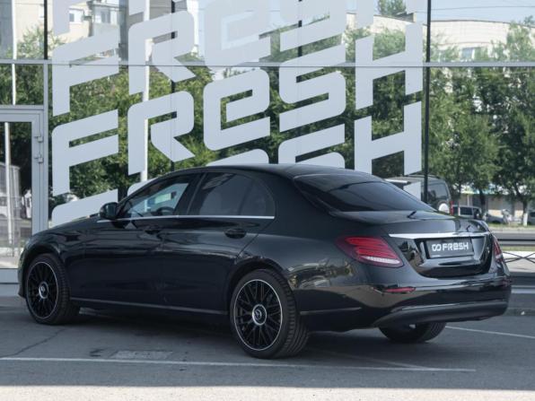 Mercedes-Benz E-Класс V (W213 S213 C238) с пробегом 2020 года, цена 1 949 000 рублей, 471749 км, седан, Автокод Объявления
