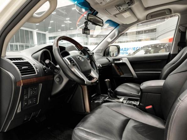 Toyota Land Cruiser Prado 150 Series Рестайлинг 1 с пробегом 2015 года, цена 4 250 000 рублей, 107157 км, внедорожник, Автокод Объявления