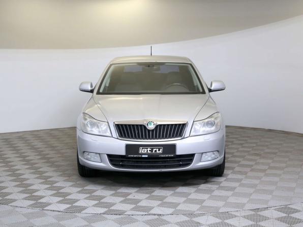 Skoda Octavia II (A5) Рестайлинг с пробегом 2012 года, цена 825 000 рублей, 240277 км, лифтбек, Автокод Объявления
