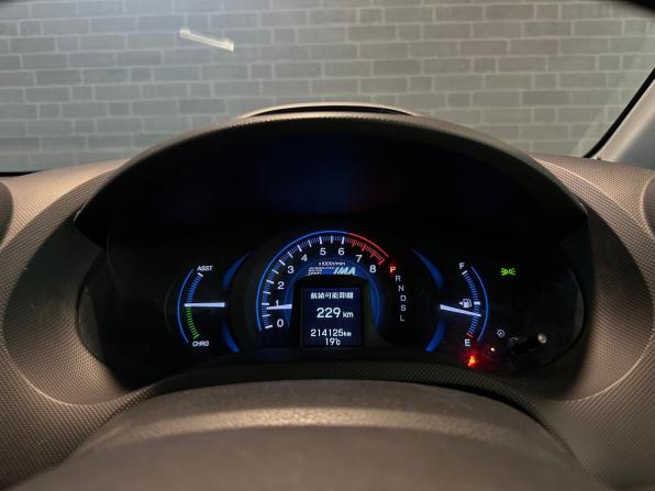 Honda Insight II Рестайлинг с пробегом 2012 года, цена 780 000 рублей, 214124 км, хэтчбек, Автокод Объявления