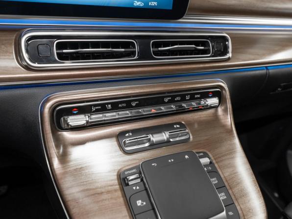 Mercedes-Benz V-Класс III (W447) Рестайлинг 2 с пробегом 2025 года, цена 10 900 000 рублей, 30 км, минивэн, Автокод Объявления