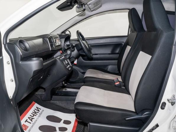 Toyota Pixis Epoch II с пробегом 2017 года, цена 695 000 рублей, 56062 км, хэтчбек, Автокод Объявления