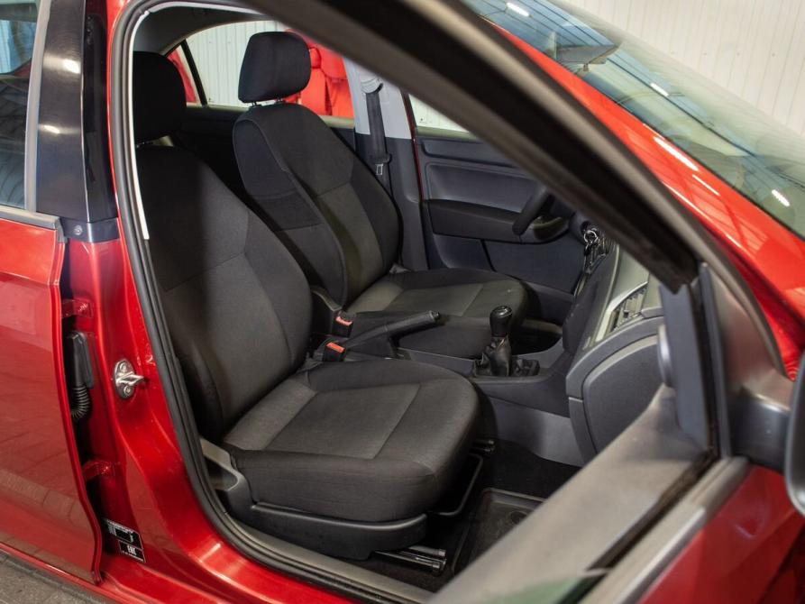 Skoda Rapid I Иваново  - изображение 27