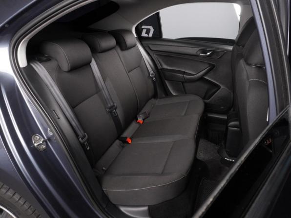 Skoda Rapid I с пробегом 2014 года, цена 998 000 рублей, 146293 км, лифтбек, Автокод Объявления