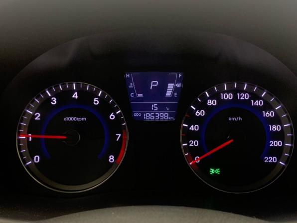Hyundai Solaris I с пробегом 2012 года, цена 639 000 рублей, 186398 км, хэтчбек, Автокод Объявления