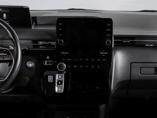 Hyundai Staria I с пробегом 2022 года, цена 4 620 000 рублей, 121183 км, минивэн, Автокод Объявления