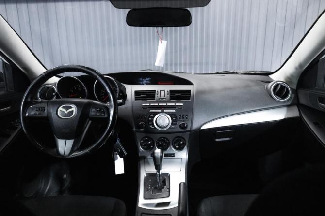 Mazda 3 II (BL) Рестайлинг с пробегом 2012 года, цена 990 000 рублей, 97100 км, седан, Автокод Объявления