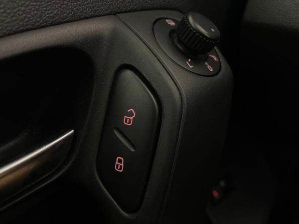 Volkswagen Polo V с пробегом 2014 года, цена 749 000 рублей, 181126 км, седан, Автокод Объявления