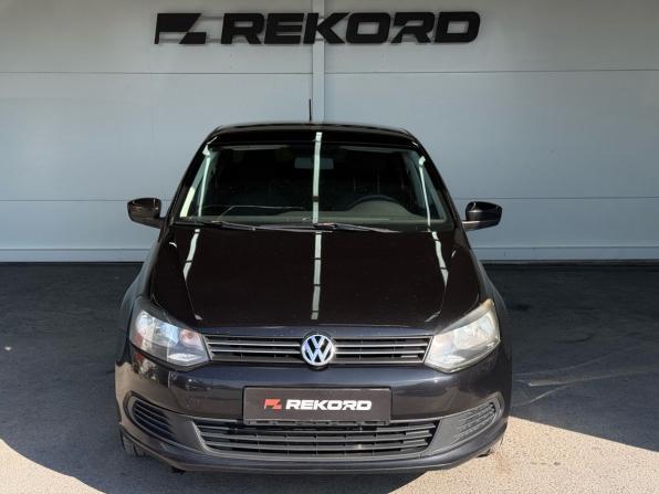 Volkswagen Polo V с пробегом 2014 года, цена 880 000 рублей, 178396 км, седан, Автокод Объявления