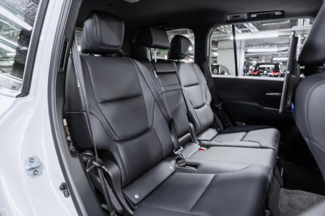 Новый Toyota Land Cruiser 300 Series 2026 года, цена 14 750 000 рублей, внедорожник, Автокод Объявления