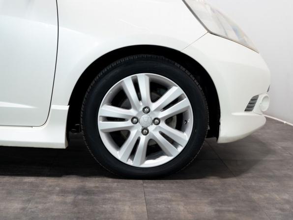 Honda Fit II с пробегом 2008 года, цена 950 000 рублей, 96750 км, хэтчбек, Автокод Объявления